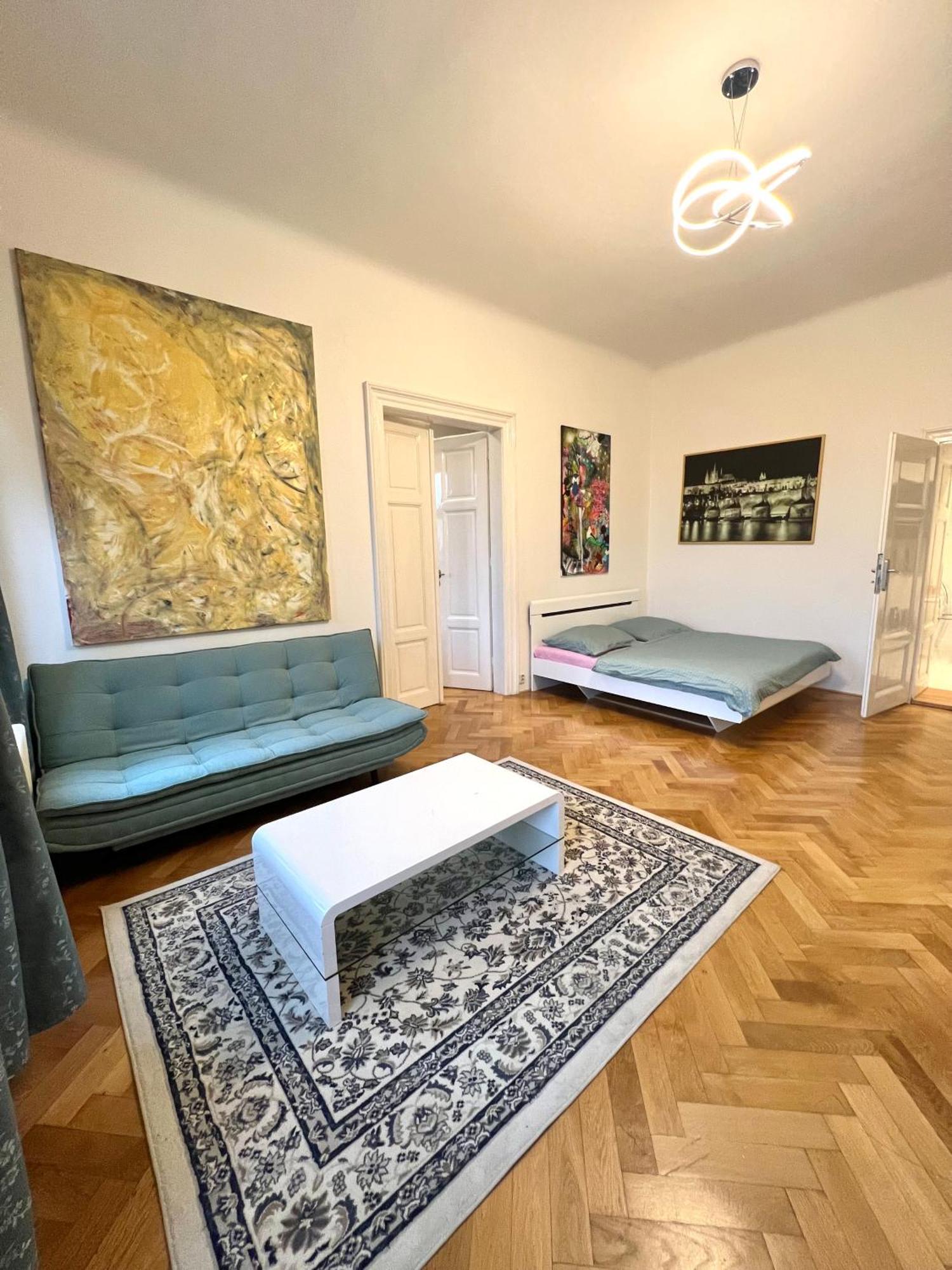 Wenceslas Square Apartment 150 M2 プラハ エクステリア 写真
